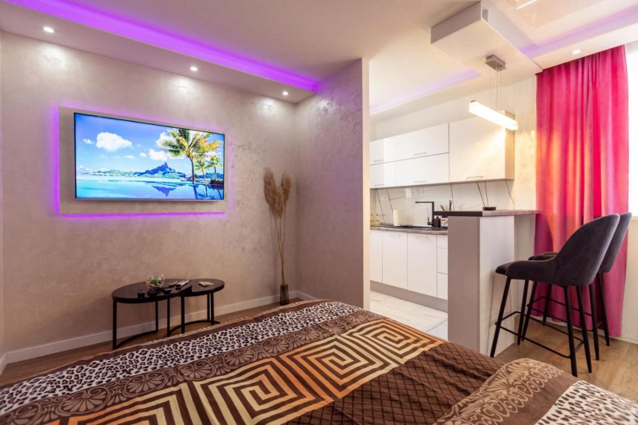 Foca Apartmani "Story Lux" ภายนอก รูปภาพ