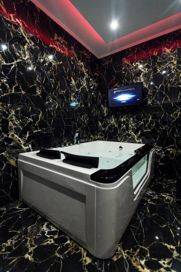 Foca Apartmani "Story Lux" ภายนอก รูปภาพ